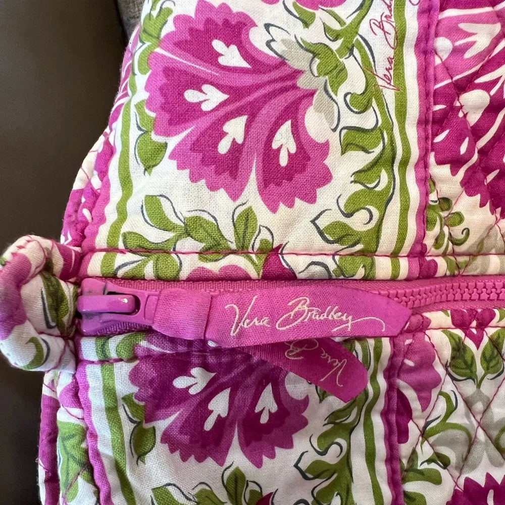 Vera Bradley Pink and Green Floral Bag - Picture 2 of 16